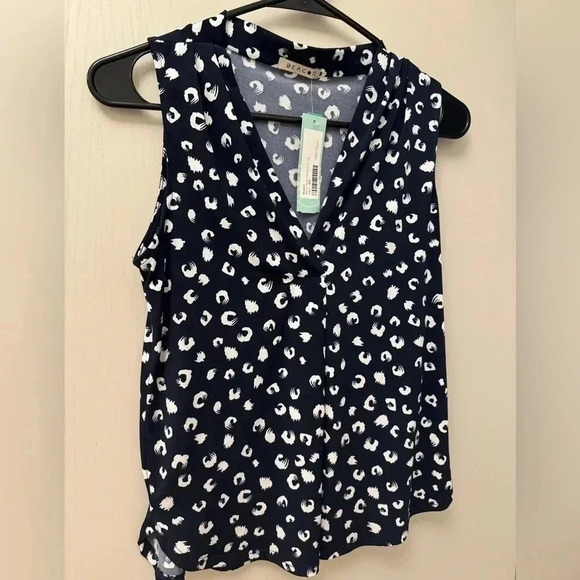 Beacon Navy and White Polka Dot Sleeveless V Neck Tank NWT Blouse - Picture 2 of 5